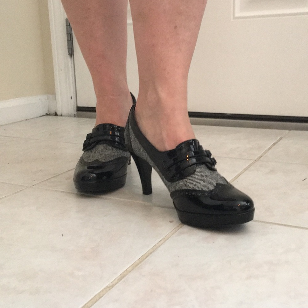 APT9 Cloth and Patent Leather Heels